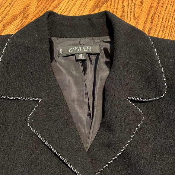 Kasper 12P Jacket - Picture 2 of 16